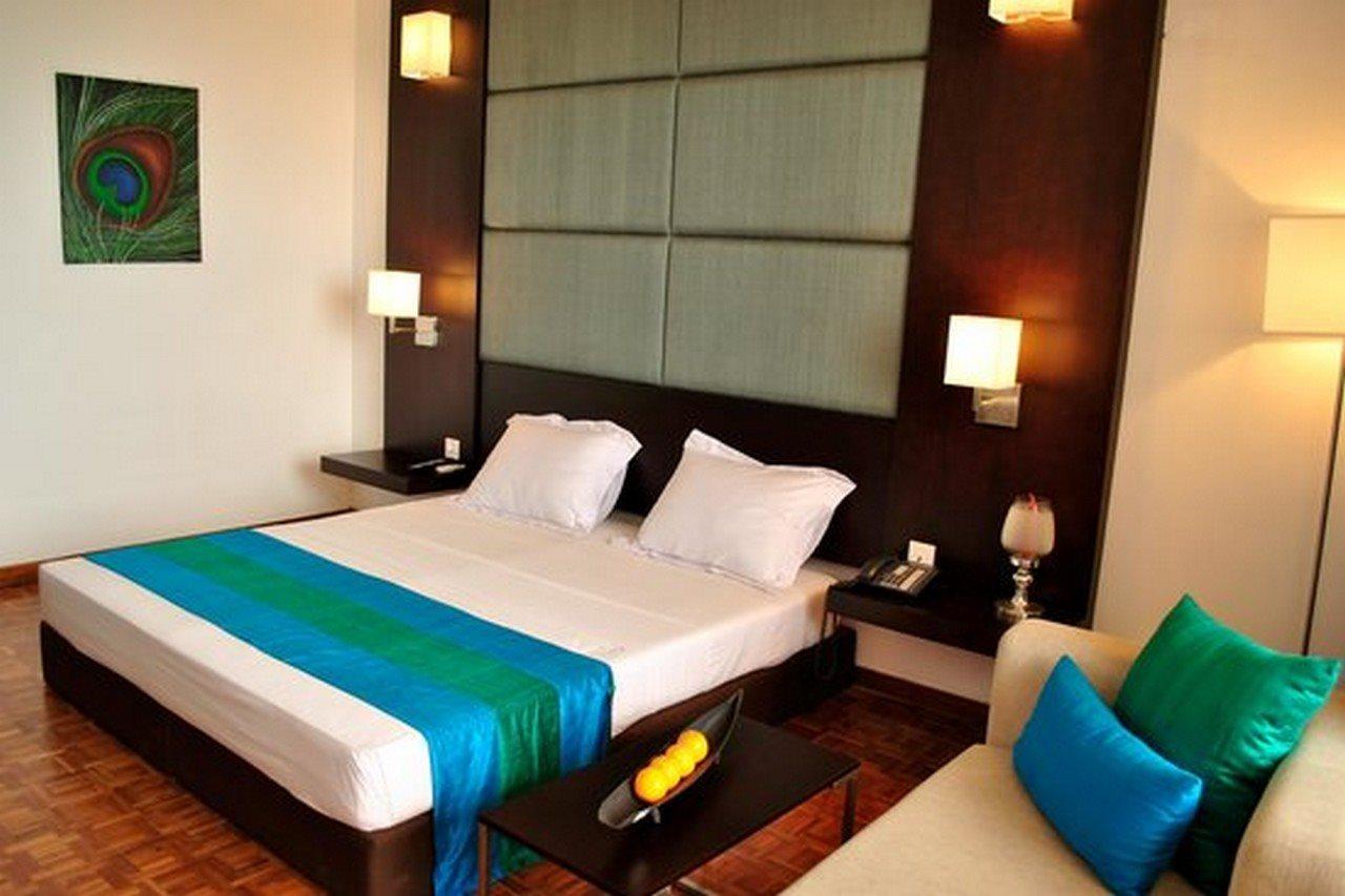 Peacock Beach Hotel Hambantota Ngoại thất bức ảnh