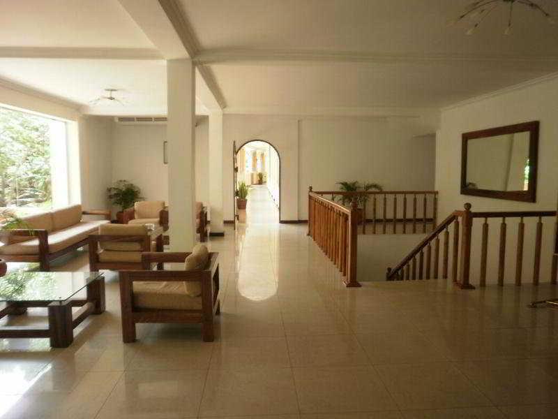 Peacock Beach Hotel Hambantota Ngoại thất bức ảnh